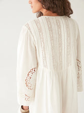 Carica l'immagine nel visualizzatore di Gallery, Abito Clementine - Normandie Lilies