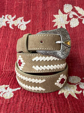 Carica l'immagine nel visualizzatore di Gallery, CINTURA NAVAJO - DESSERT