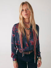 Carica l'immagine nel visualizzatore di Gallery, CAMICIA ARETHA