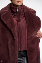 Carica l'immagine nel visualizzatore di Gallery, CAPPOTTO GEESJE
