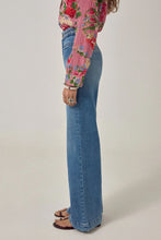 Carica l'immagine nel visualizzatore di Gallery, JEANS CHER
